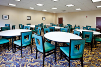  Vacation Hub International | Holiday Inn Express & Suites Orlando-Ocoee East Lobby