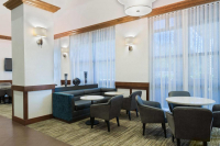  Vacation Hub International | Hyatt Place Boston/Medford Lobby