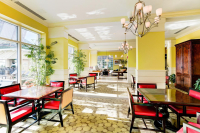  Vacation Hub International | Ocean Beach Club Resort Lobby