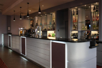  Vacation Hub International | Jurys Inn Leeds Lobby
