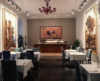  Vacation Hub International | Golden Triangle Hotel Lobby