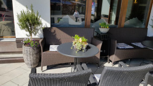  Vacation Hub International | Hotel Bernerhof Interlaken Lobby