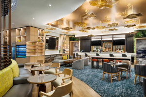  Vacation Hub International | Inn of Chicago Magnificent Mile Lobby