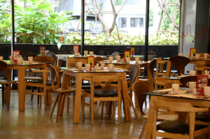  Vacation Hub International | Galleria 12 Bangkok Hotel by Compass Hospitality Lobby