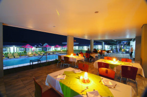 Vacation Hub International | Travelodge Kasane Lobby