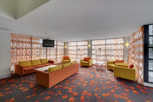 Vacation Hub International | Travelodge Hotel Hobart Lobby