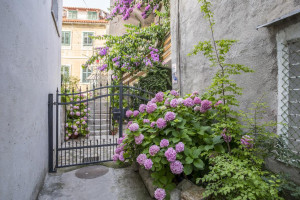  Vacation Hub International | Apartments Sara Lobby
