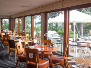  Vacation Hub International | Harbour Heights Hotel Lobby