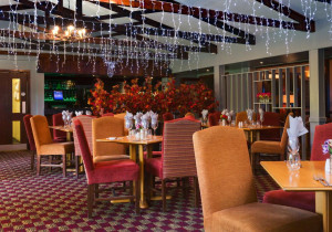  Vacation Hub International | Macdonald Lochanhully Resort Lobby
