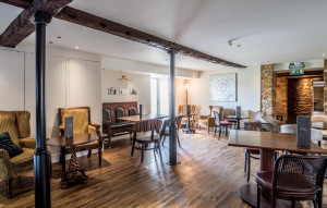  Vacation Hub International | The Haycock Hotel Lobby