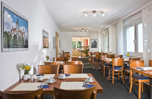  Vacation Hub International | Days Inn Leipzig City Centre Lobby