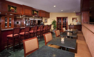  Vacation Hub International | Azure Hotel & Suites Ontario, A Trademark Collection Hotel Lobby