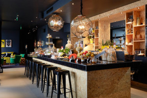  Vacation Hub International | hotel friends Köln Lobby