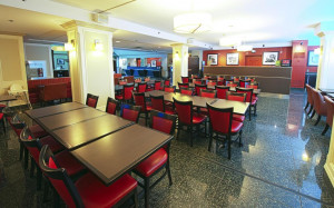  Vacation Hub International | Hampton Inn by Hilton Ottawa Lobby