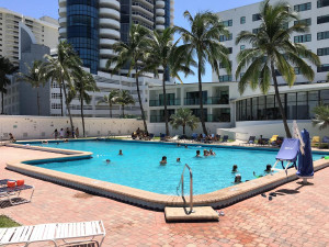  Vacation Hub International | Casablanca on the Ocean East Tower Lobby