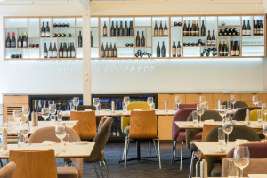  Vacation Hub International | Scenic Hotel Marlborough Lobby