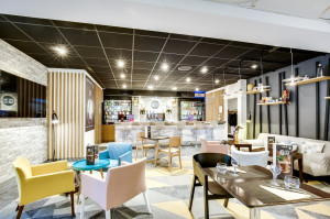  Vacation Hub International | Novotel Cergy Pontoise Lobby
