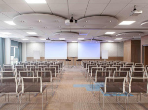  Vacation Hub International | Novotel Massy Palaiseau Lobby