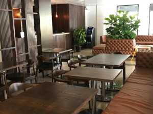  Vacation Hub International | The South Beach Plaza Villas Lobby