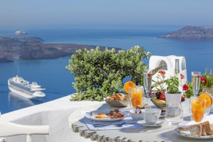  Vacation Hub International | Mill Houses Elegant Suites Lobby