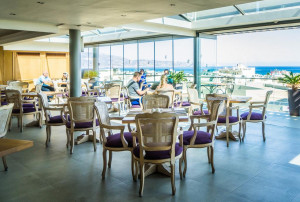  Vacation Hub International | Castello City Hotel Lobby