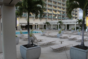  Vacation Hub International | Ala Moana Hotel Lobby