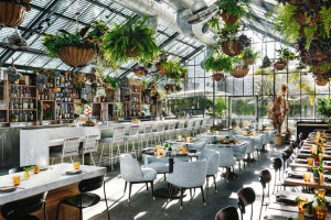  Vacation Hub International | The LINE Los Angeles Lobby