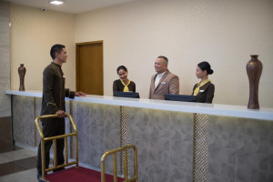  Vacation Hub International | One Central Hotel Lobby