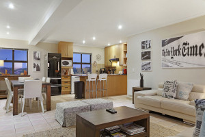 Vacation Hub International | 35 Island View Lobby