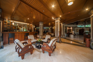  Vacation Hub International | The Payogan Villa Resort & Spa Lobby