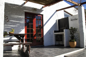  Vacation Hub International | Kogman & Keisie Guest Farm Lobby