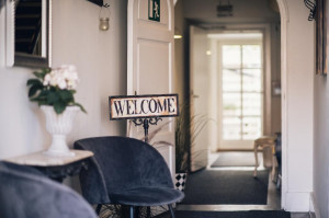  Vacation Hub International | Hotel Faaborg Lobby