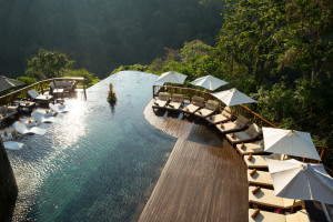  Vacation Hub International | Hanging Gardens of Bali Lobby