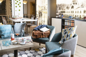  Vacation Hub International | The Three Corners Hotel Lobby