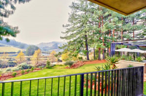  Vacation Hub International | W6 Whiskey Creek Lobby