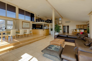  Vacation Hub International | The Cape Castle Waterfront Penthouse and Cottage Lobby