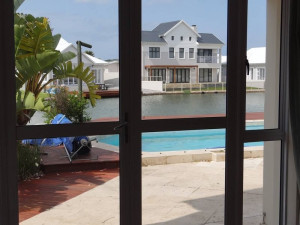  Vacation Hub International | Waterside Living - Marina Martinique 1404 Lobby