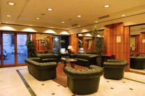  Vacation Hub International | Hotel Accademia Lobby