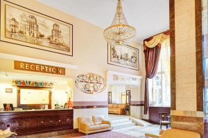  Vacation Hub International | Minsk Hotel Lobby