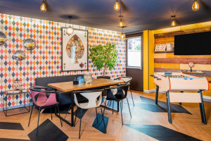  Vacation Hub International | ibis Styles Reims Centre Cathédrale Lobby