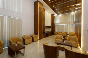  Vacation Hub International | SkyCity Hotel Lobby