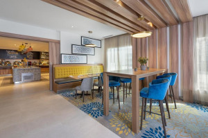  Vacation Hub International | Hampton By Hilton Dubai Al Barsha Lobby