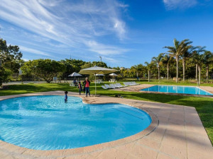  Vacation Hub International | Mount Castleton Lobby