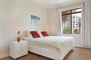  Vacation Hub International | Prince Edward T Lobby