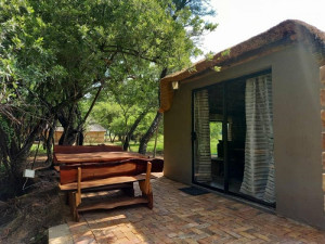  Vacation Hub International | Fly Fishing Paradise on the Vaalriver Lobby
