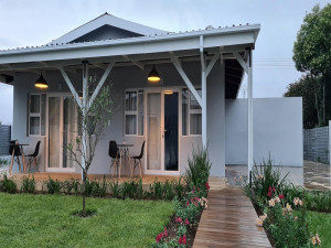  Vacation Hub International | Mosswood Bed & Breakfast Lobby