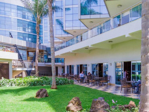  Vacation Hub International | The Boma Nairobi Lobby