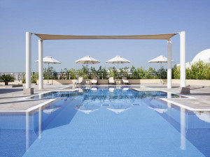  Vacation Hub International | Mövenpick Hotel Apartments Al Mamzar Dubai Lobby