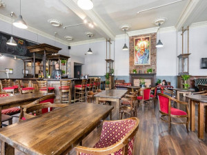 Vacation Hub International | Selina Hotel Lobby
