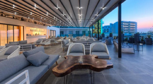  Vacation Hub International | The Blue Ivy Hotel & Suites Lobby